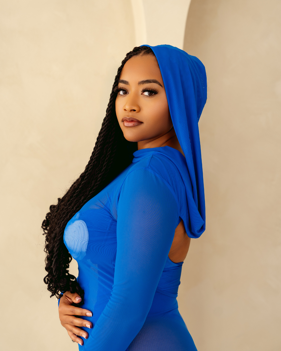 ROYALTY TWO-WAY COVER-UP